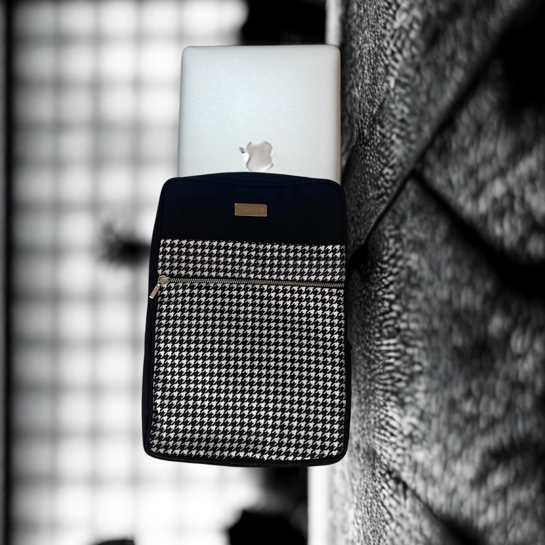 Slate Sleeve