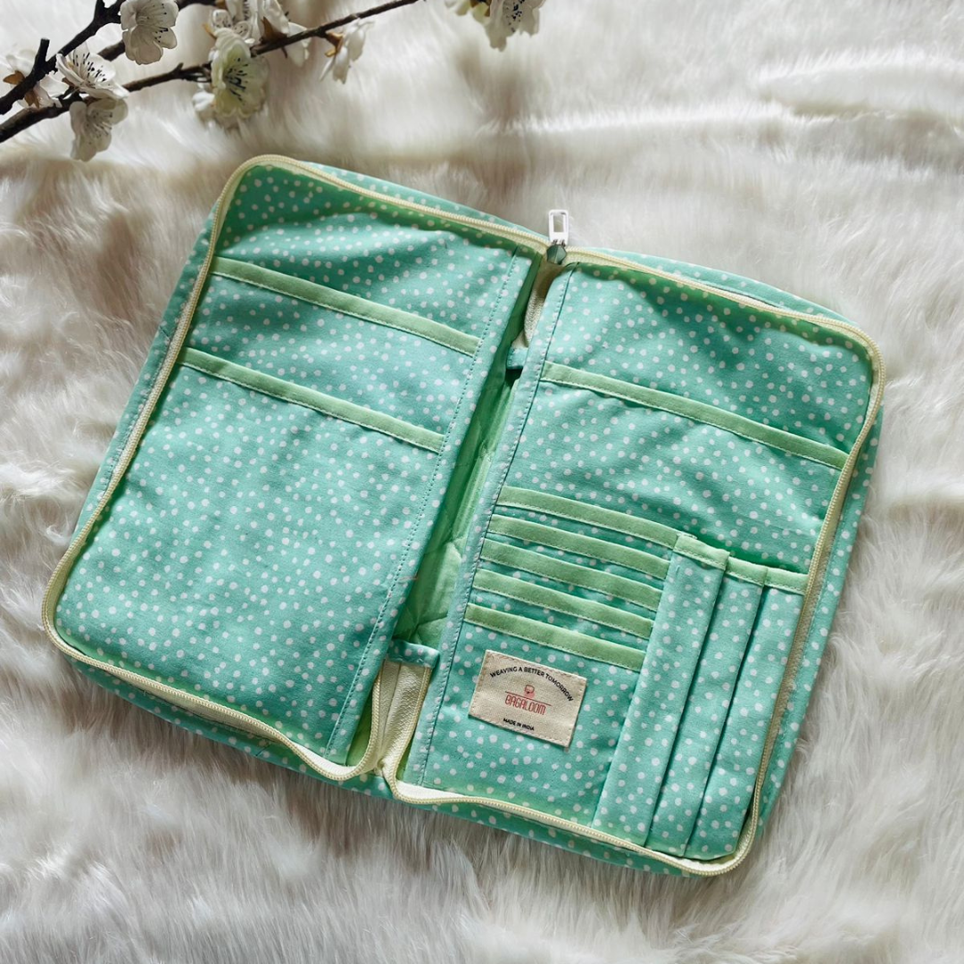 GreenLite iPad Organizer