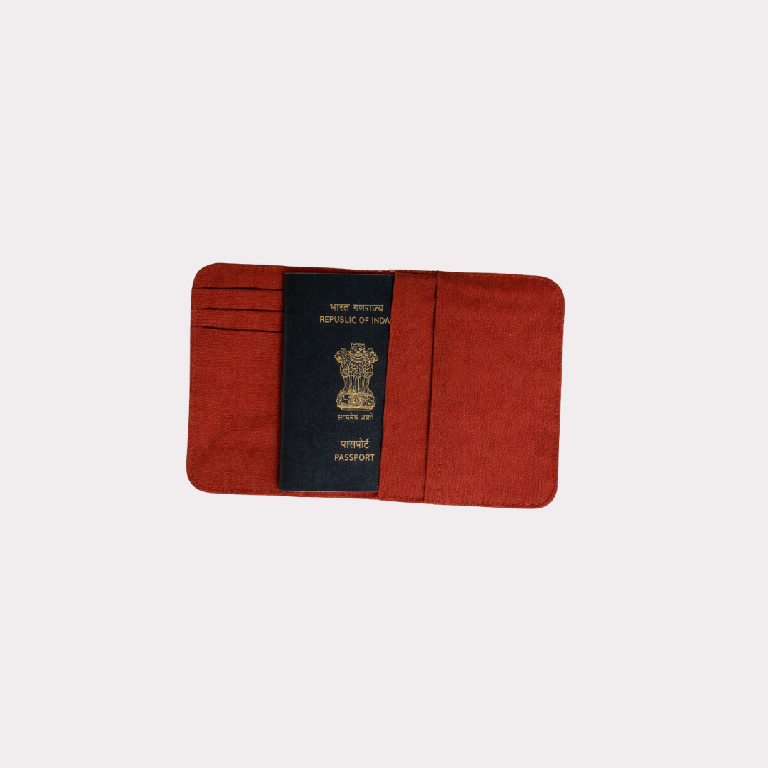 Jetsetter Passport Holder